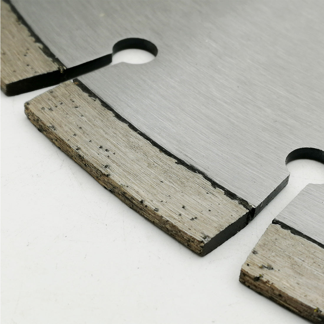 14 in. Diamond Blade for HandHeld Cutting Concrete - DIATOOL
